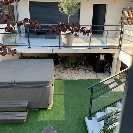 Maison Cosy Avec Jacuzzi