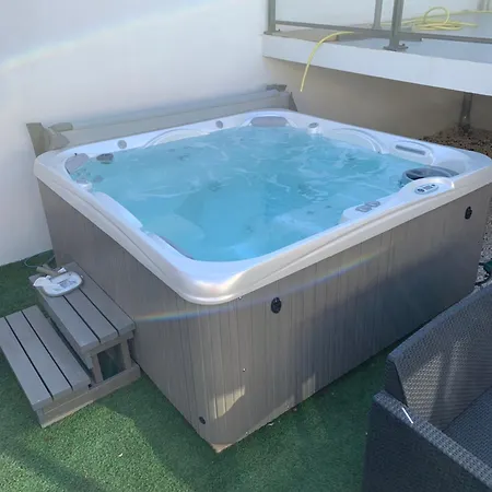 Maison Cosy Avec Jacuzzi