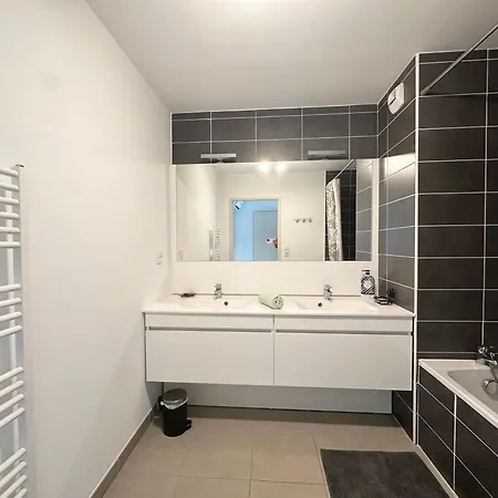 Maison Cosy Avec Jacuzzi Le Grau-du-Roi